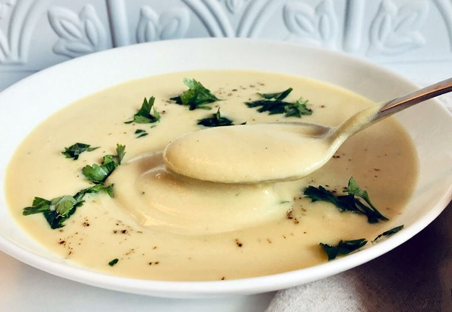 Cauliflower cream soup for invigoration and relaxation